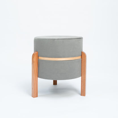 Butaca de madera maciza y pana Niquel